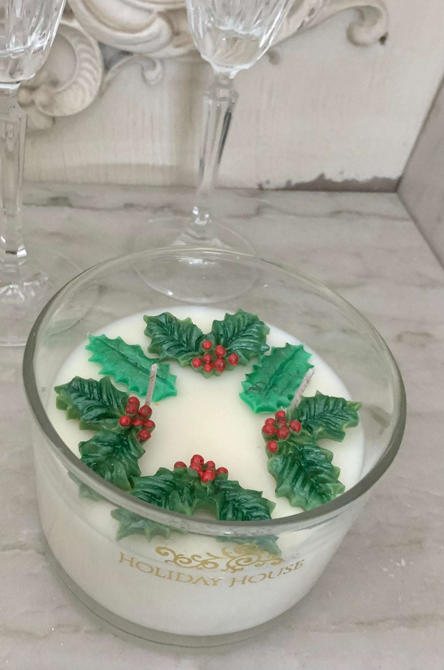 Fraser Fir Holiday Leaves Candle