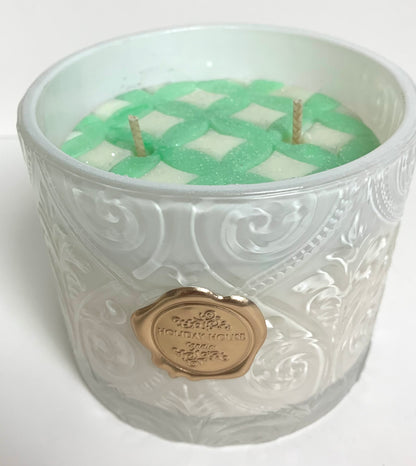 Glimmering Embossed Fresh linen