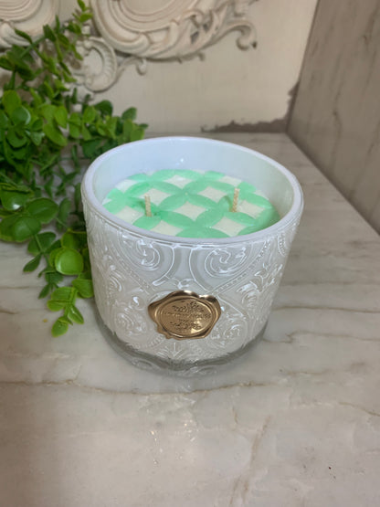 Glimmering Embossed Fresh linen