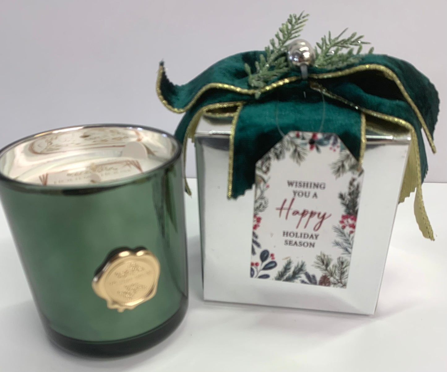 Winter Bayberry 10 oz Gift Boxed | Min 6