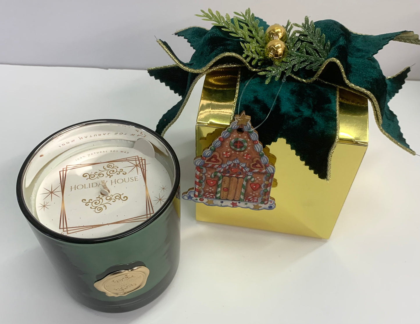 Gingerbread 10 oz Gift Boxed | Min 6