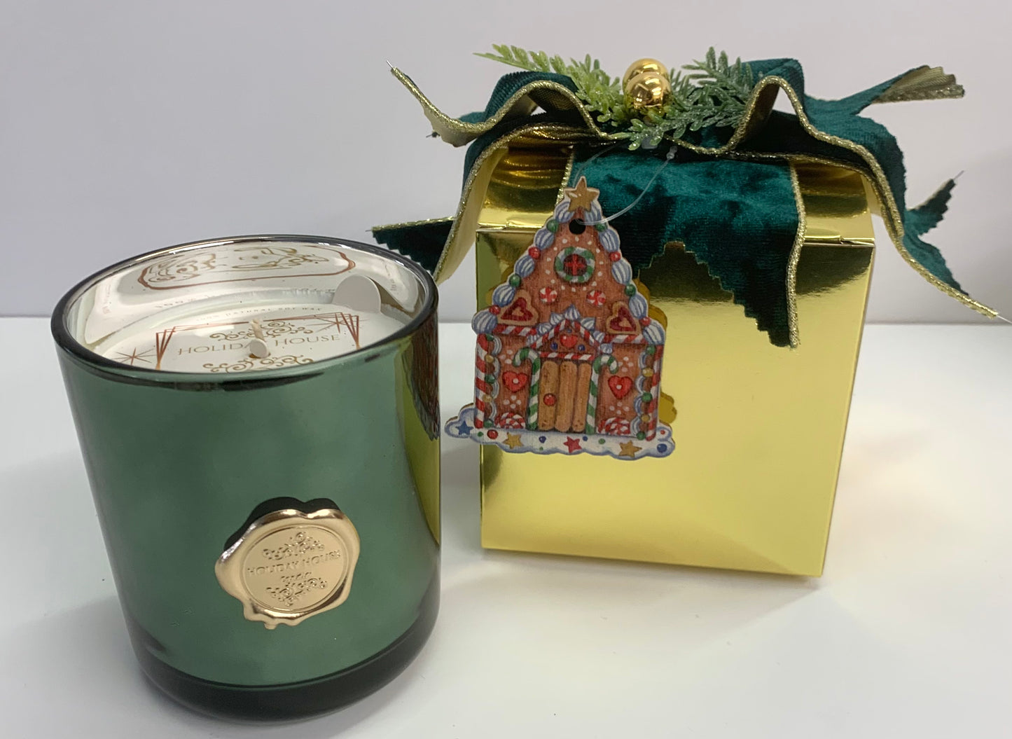 Gingerbread 10 oz Gift Boxed | Min 6