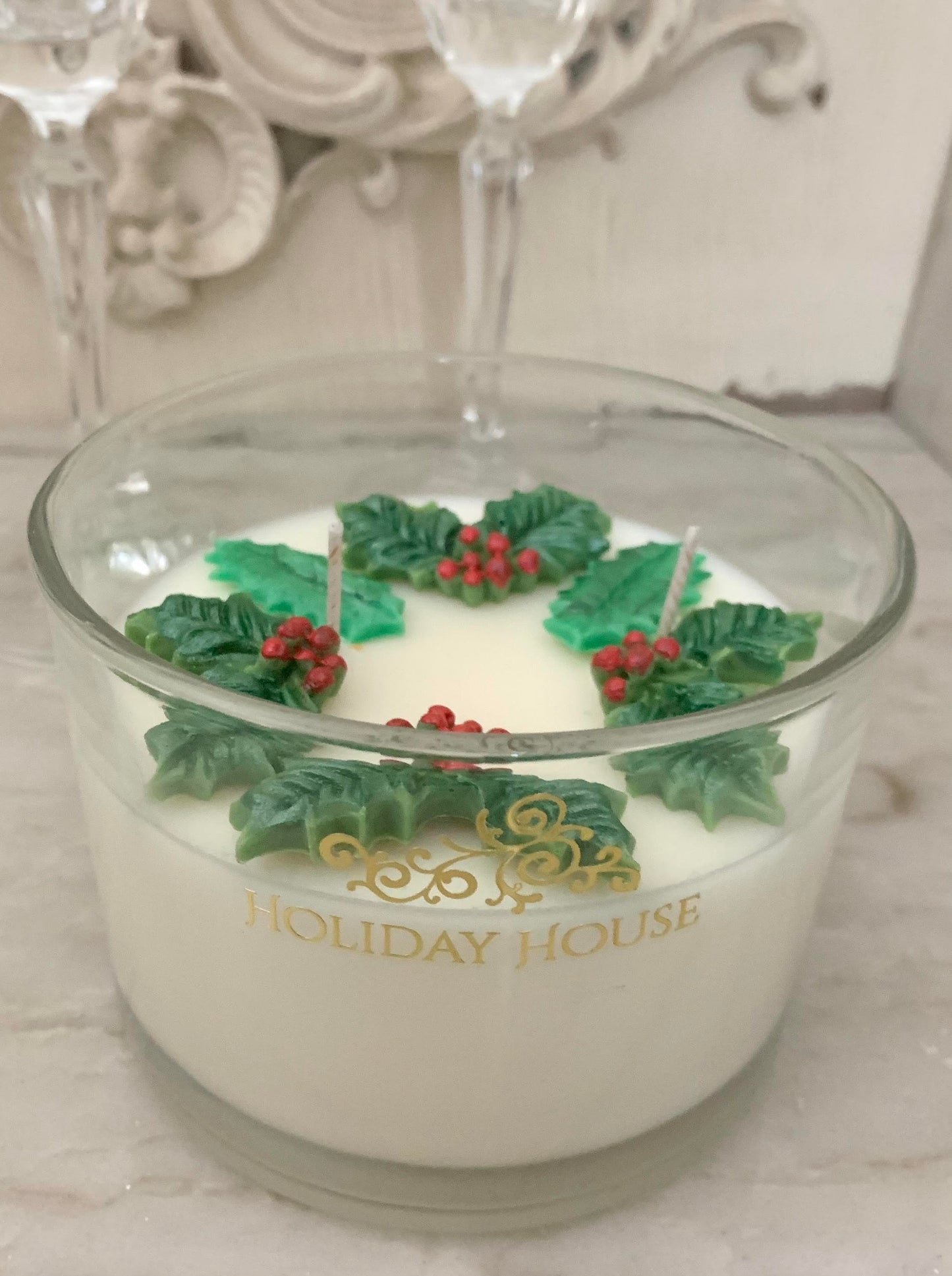 Fraser Fir Holiday Leaves Candle